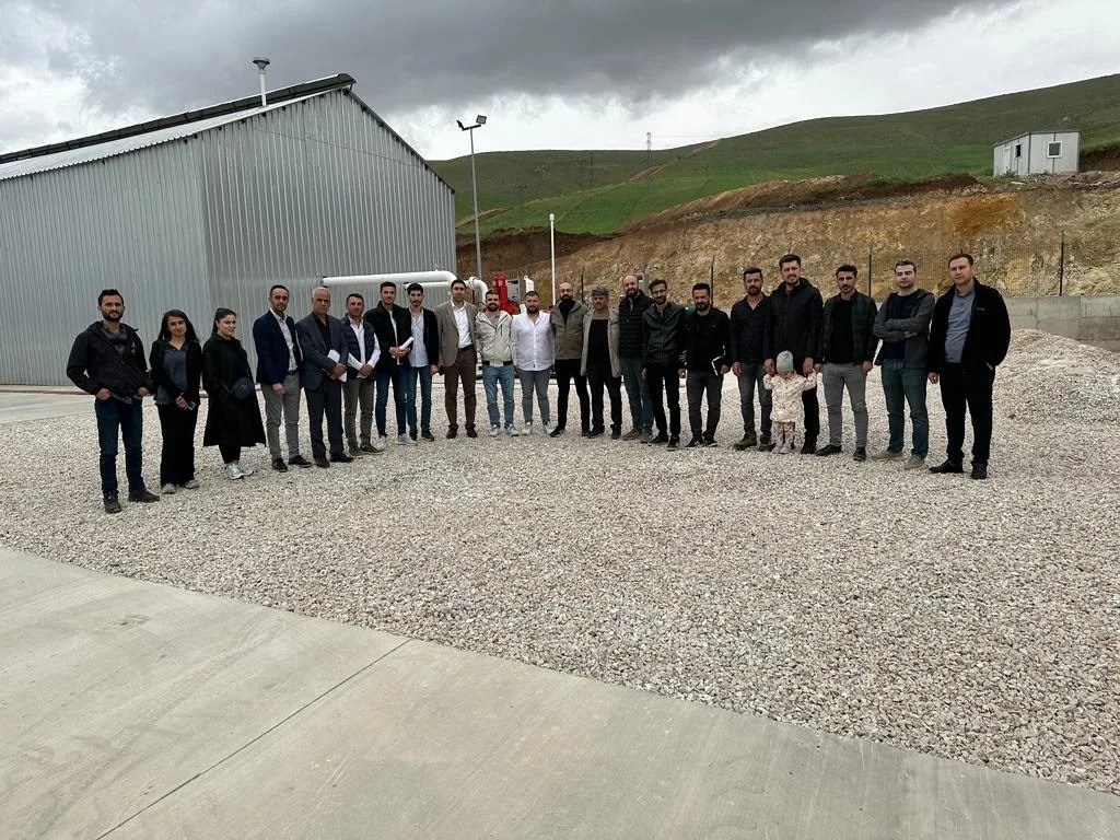 Hakkari Üniversitesi Öğrencilerinden doğal gaz şirketine teknik gezi