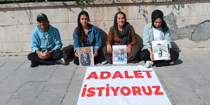 Öğretmenler için 'Adalet' nöbeti 67. gününde