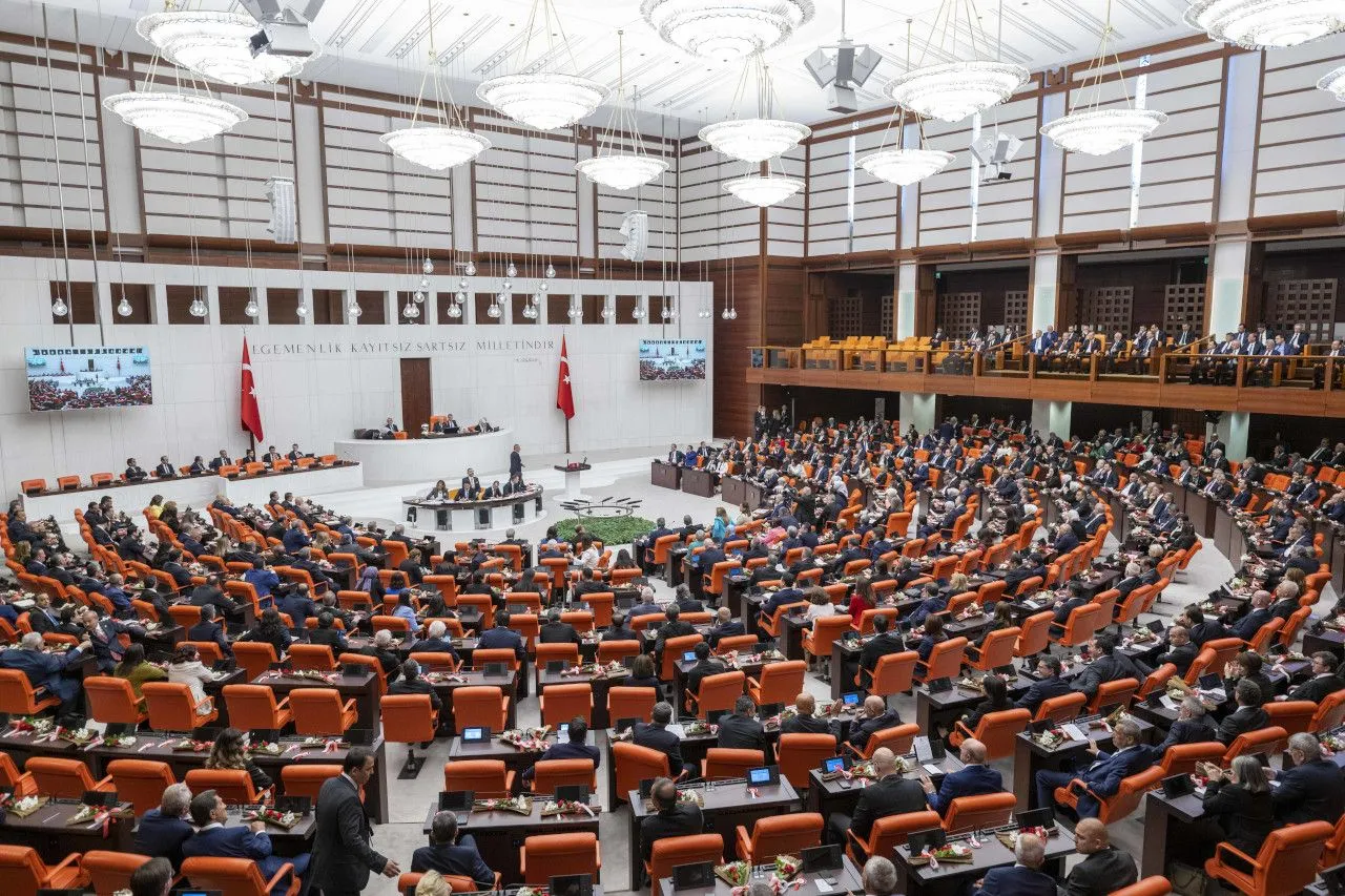 28. Dönem milletvekilleri yemin etti