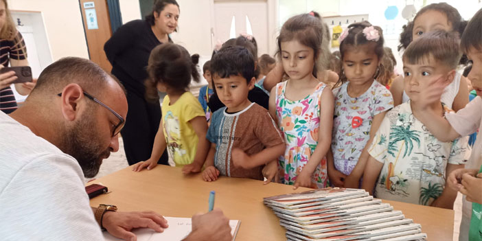 Hakkari'de Çocuk Edebiyatı söyleşisi ve imza günü!