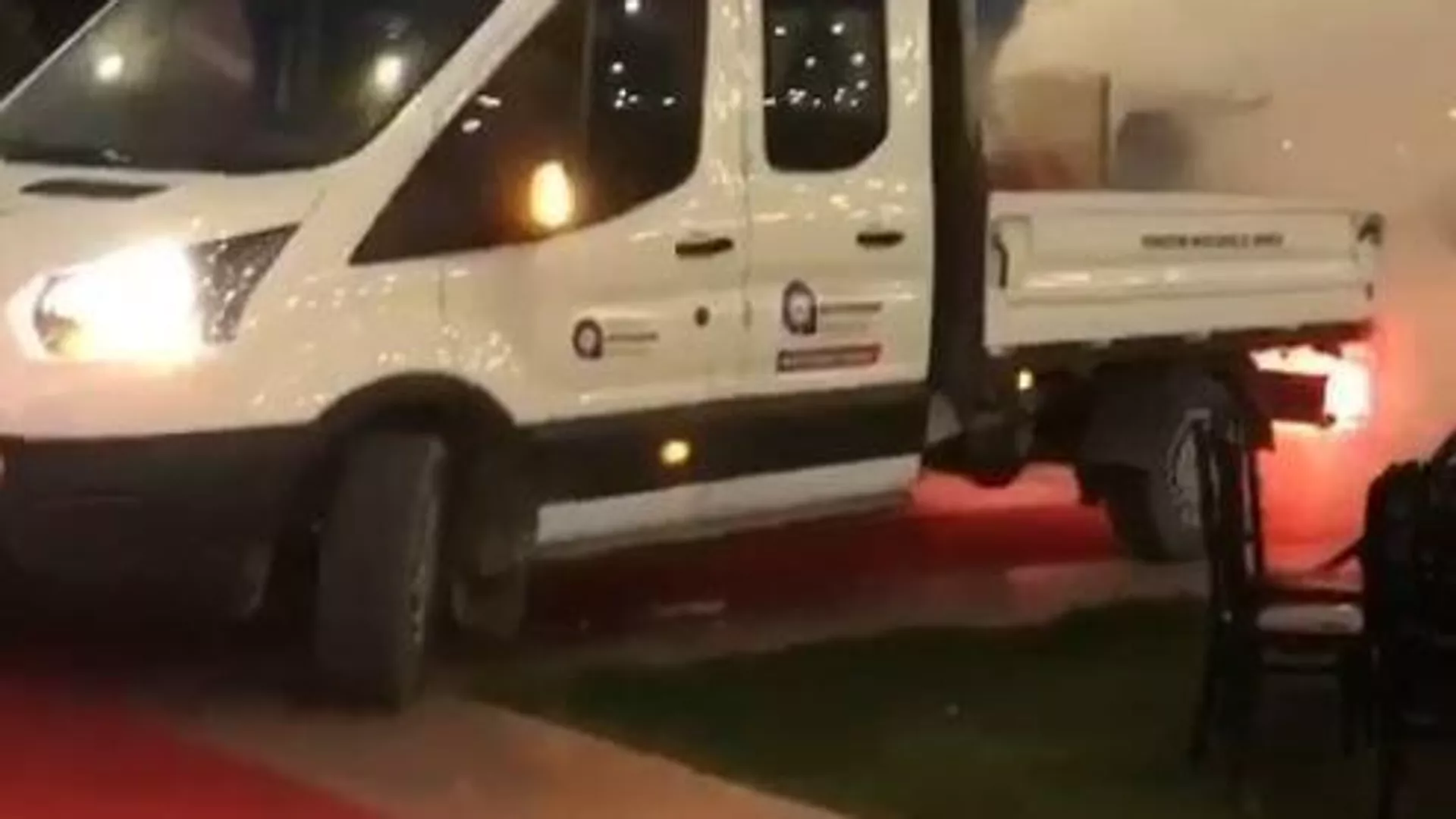 Düğünü sivrisinekler bastı