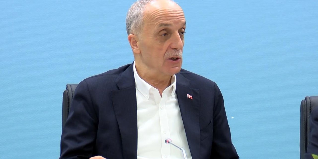 Türk - İş Başkanı Atalay'dan asgari ücret çıkışı