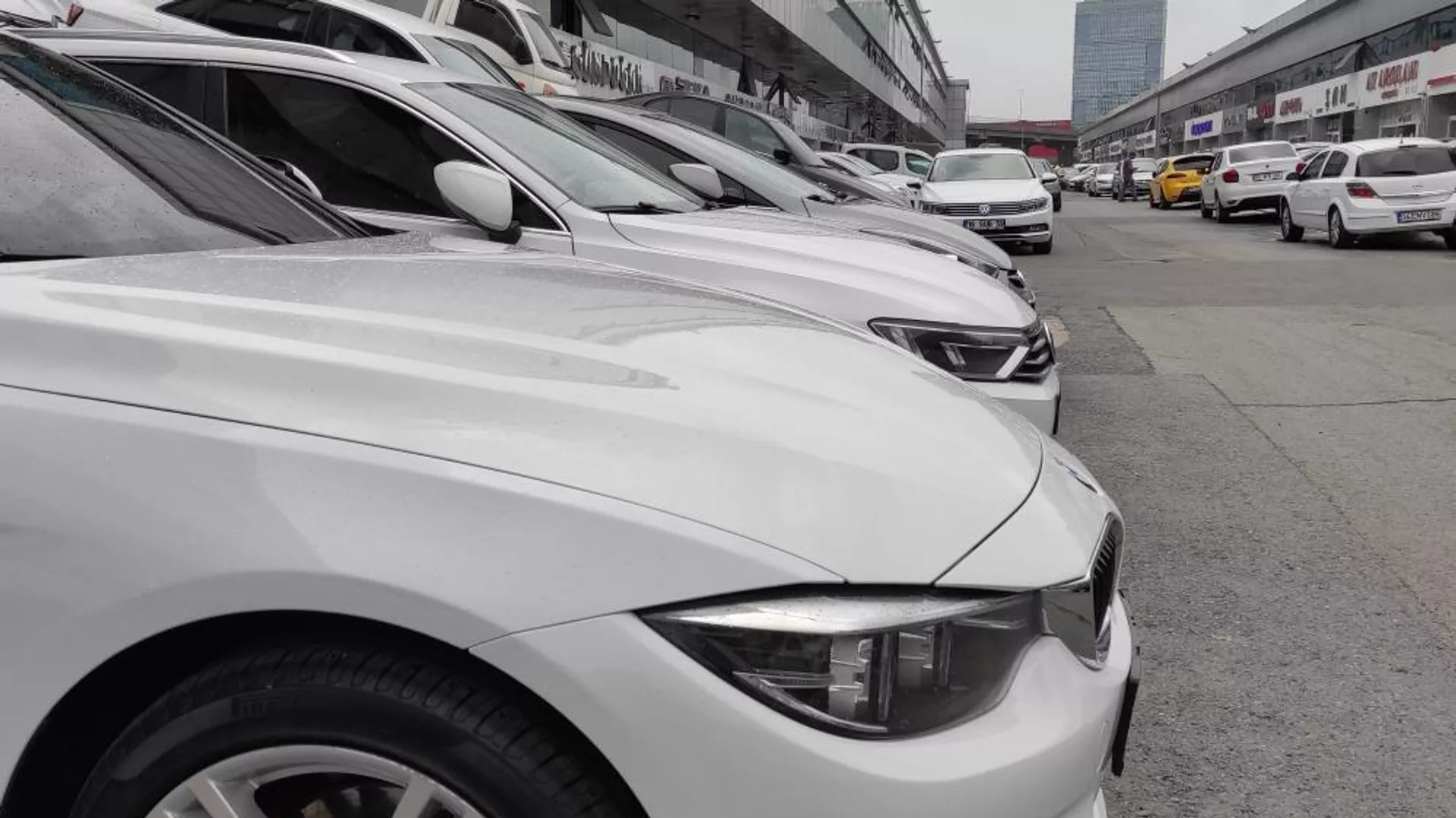 Sıfır otomobil fiyatları zamlandı