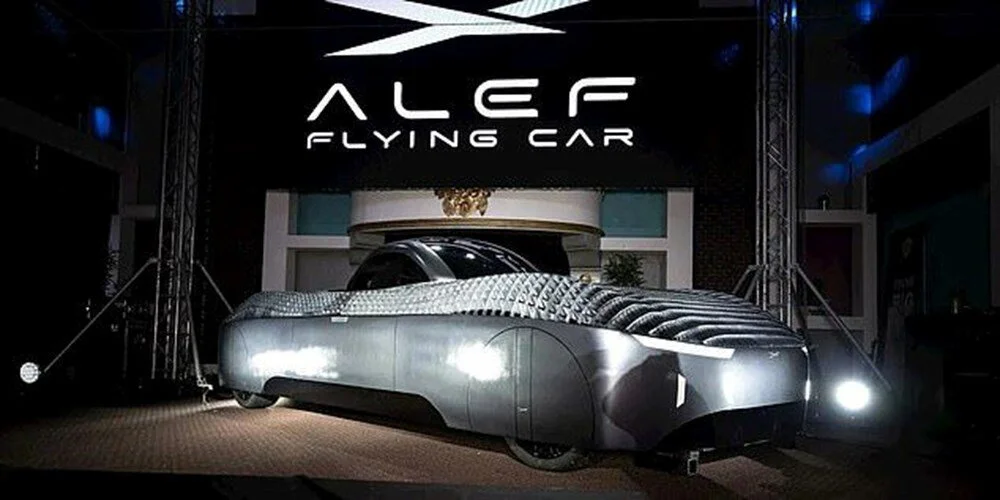 Uçan otomobil geliyor