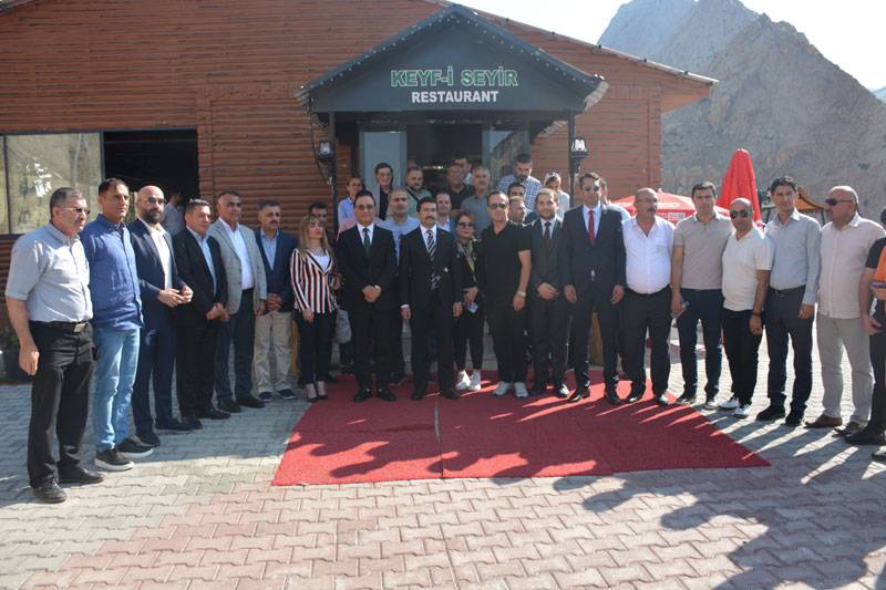 65 kişilik Iraklı kafile Hakkari’de!