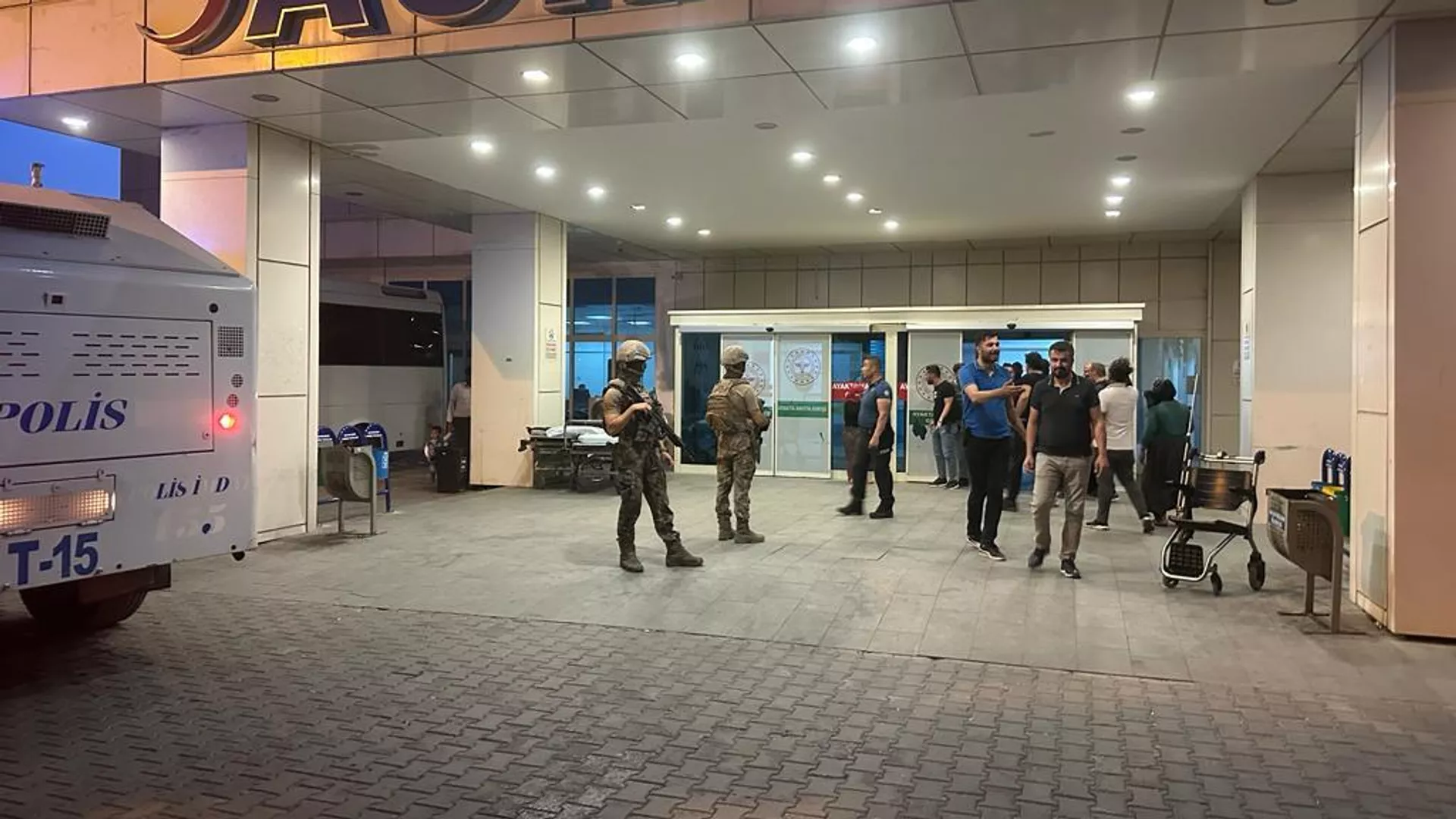 Van'da iki aile arasında kavga: 1 ölü