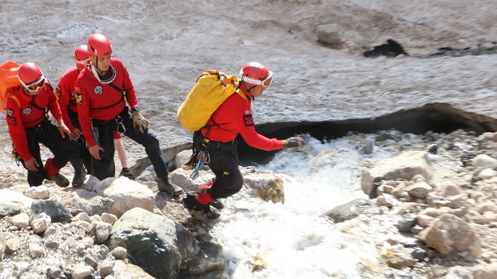Hakkari'deki arama kurtarma 2. gününde!