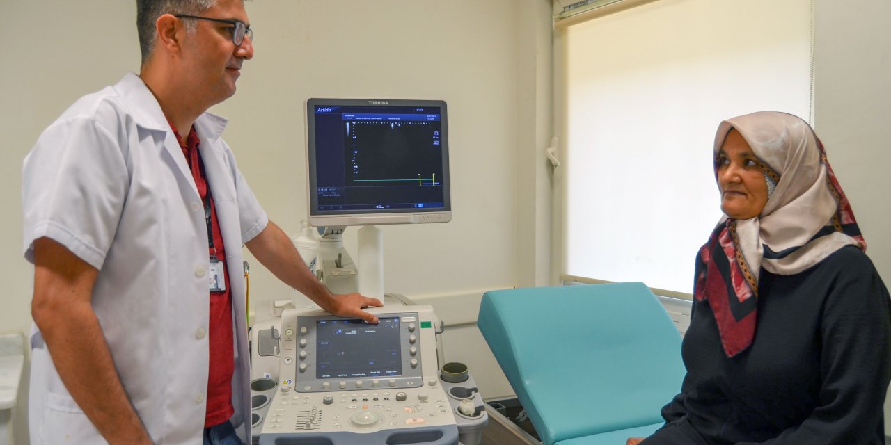 Kalbindeki 40 yıllık delik, 'şemsiye' yöntemi ile kapatıldı