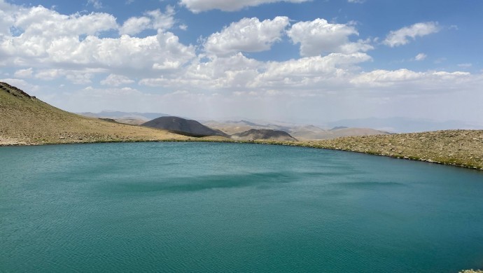 Feraşîn’deki Çalyan Gölü büyülüyor