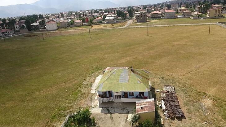 Milli Eğitim, Sağlık Bakanlığı ve Diyanet'e 13 bin metrekare arsa bağışladı