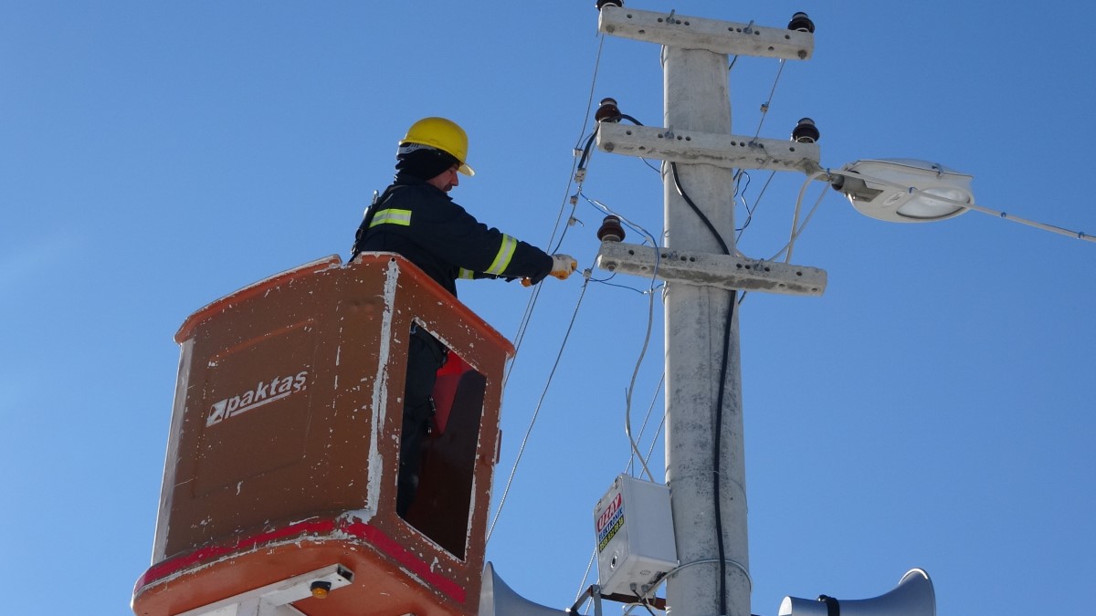 Hakkari ve ilçelerinde planlı elektrik kesintisi