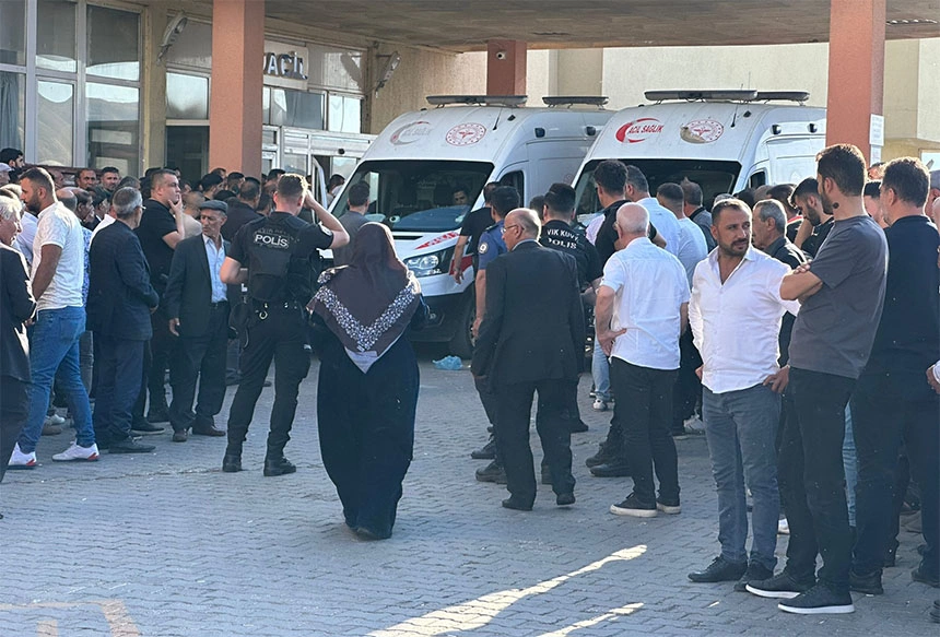 Yüksekova'daki kazada ölü sayısı 3'e yükseldi