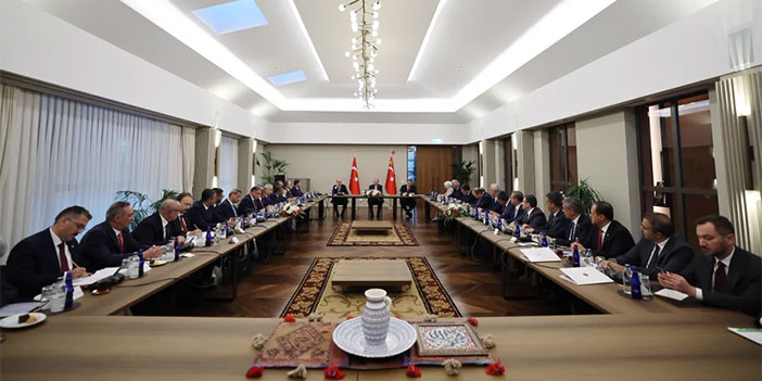 Hakkari Valisi Çelik, bölge valileri toplantısına katıldı