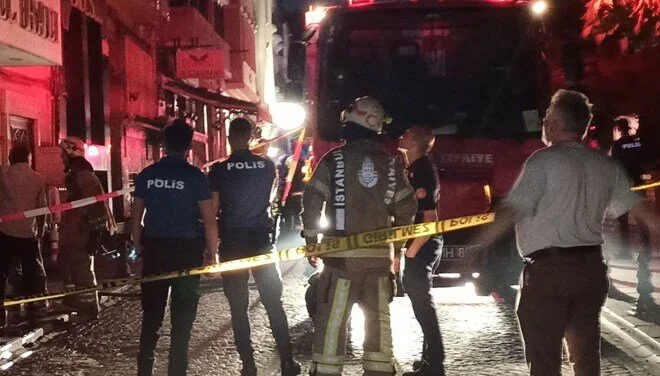 Otelde yangın paniği