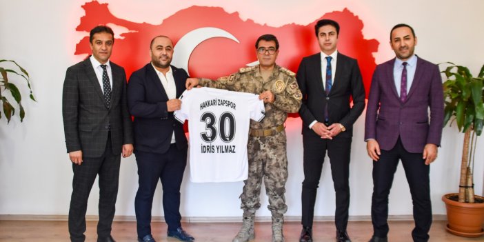 Hakkari Zap Spor Kulübünden Müdür Yılmaz'a ziyaret