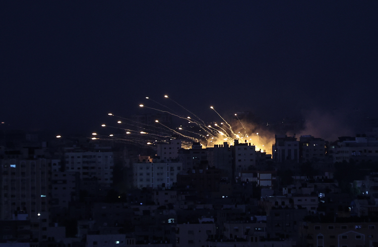 İsrail'in Gazze Şeridi'ne hava saldırıları sürüyor