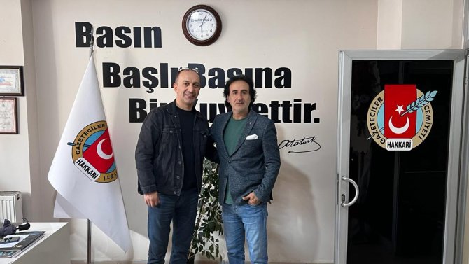 İlhan Akbaş Giderse!