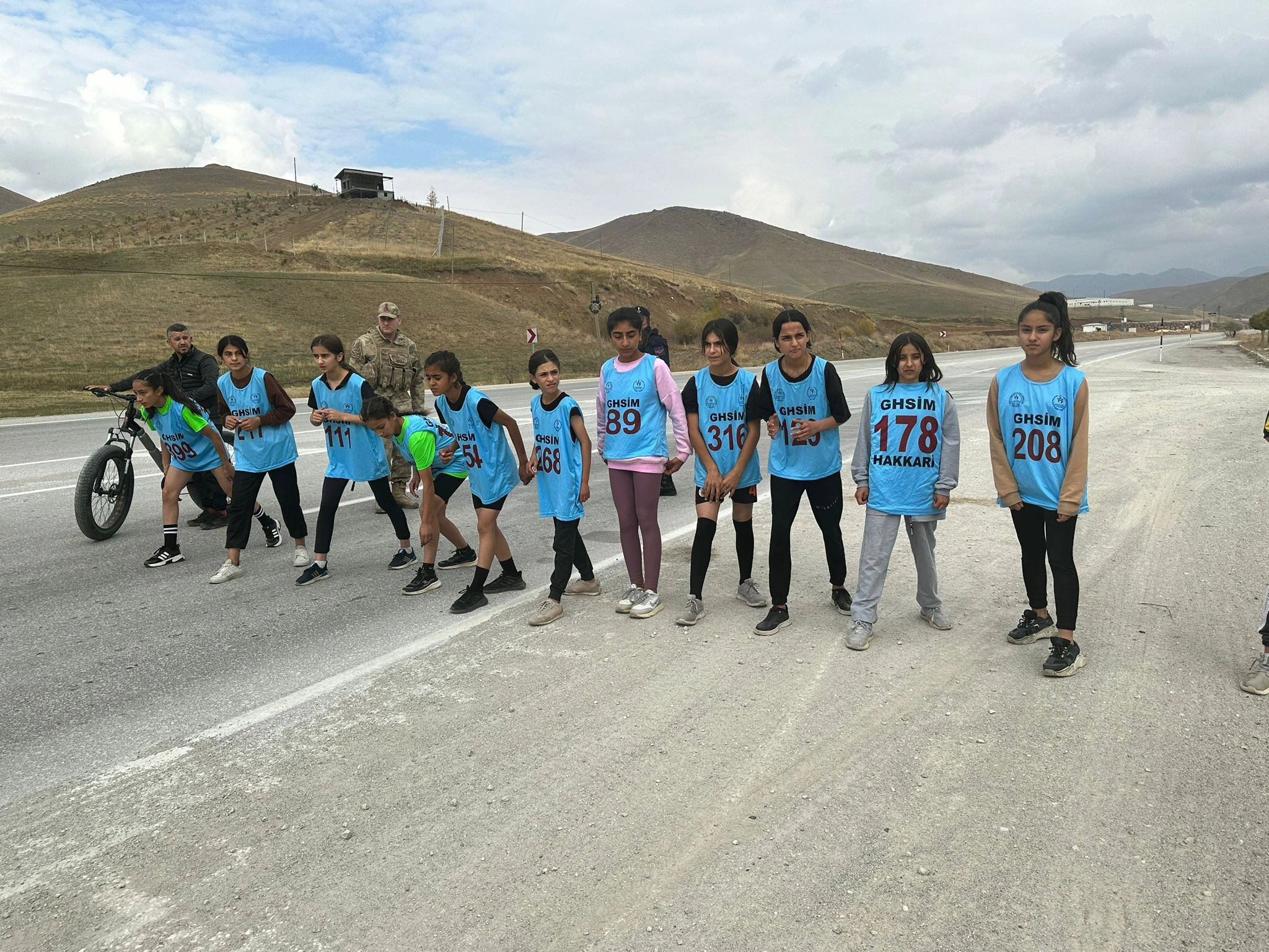 Yüksekova’da Kros yarışması düzenlendi