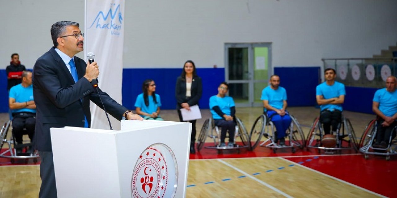 Vali Çelik'ten spor kulüplerine 2 milyon TL destek!