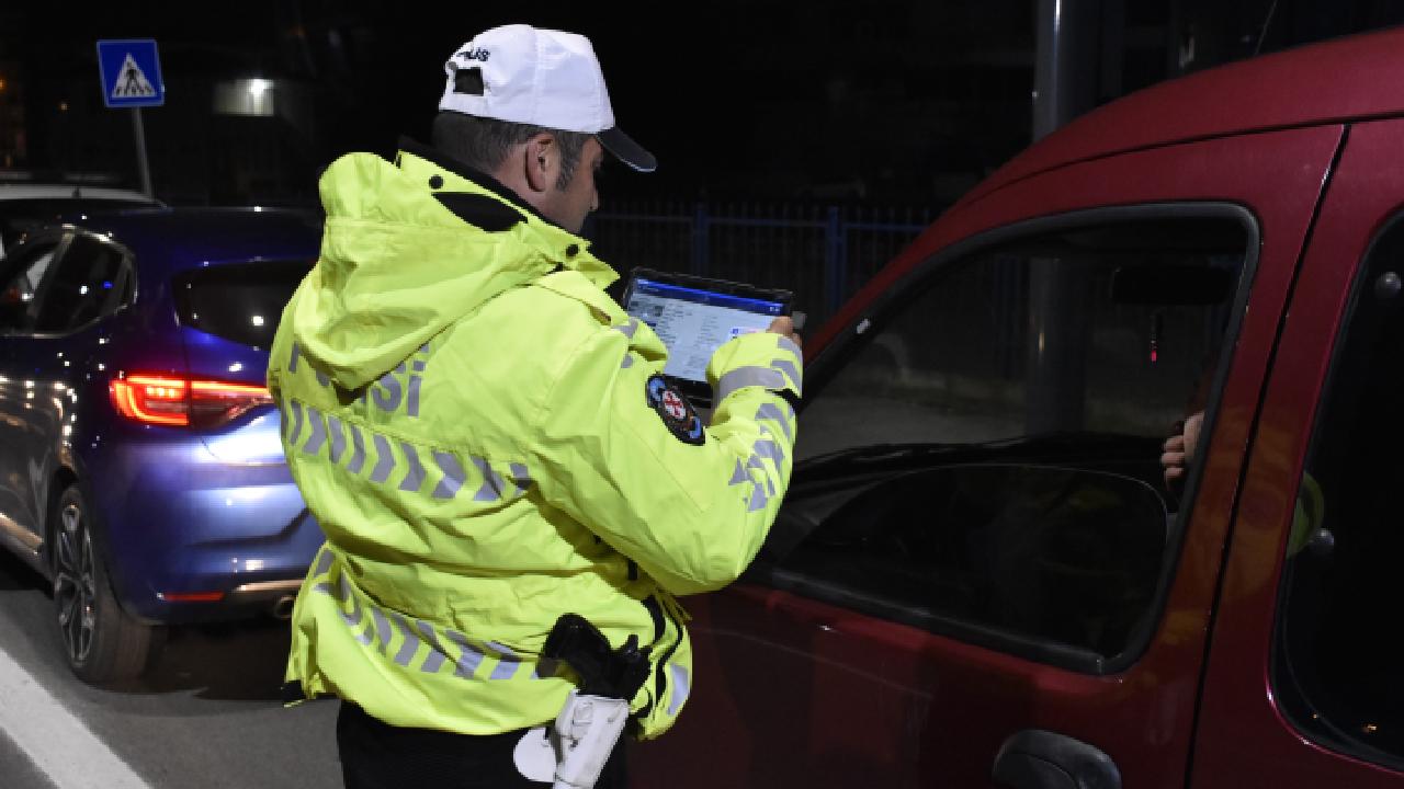 Hakkari'de dron destekli trafik denetimi yapıldı