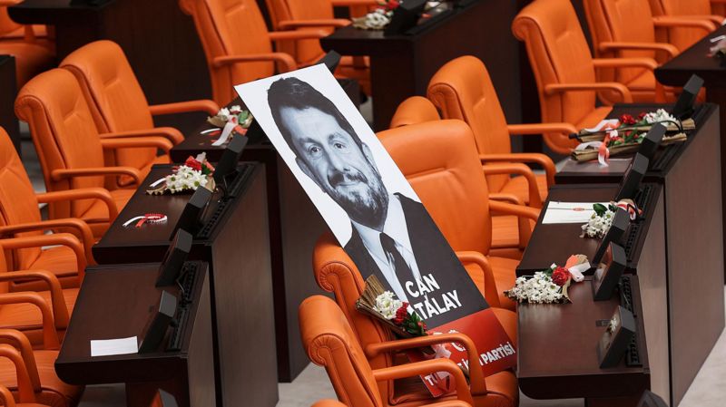 Yargıtay, Anayasa Mahkemesi üyeleri hakkında suç duyurusunda bulundu