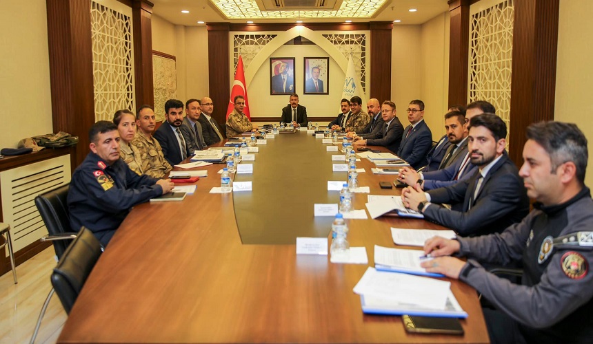 Hakkari'de hırsızlık ve dolandırıcılık toplantısı!