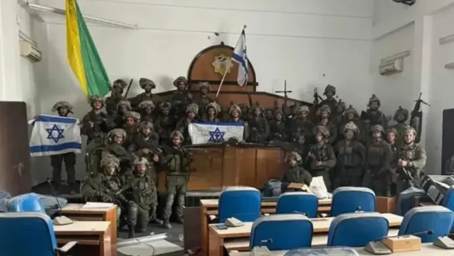 İsrail ordusu Gazze’deki parlamento binasını ele geçirdi