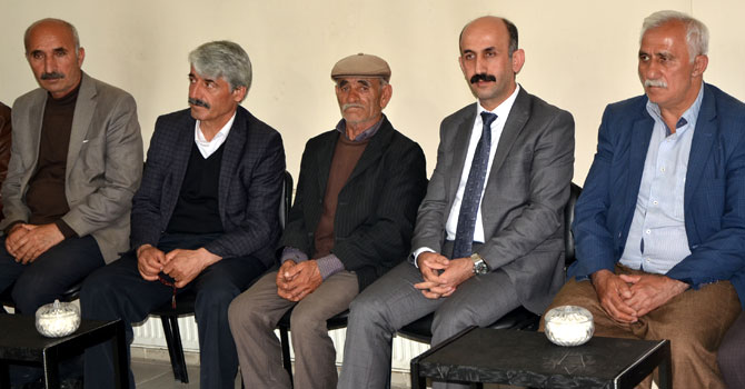 HDP'li Akdoğan:Yanlıştan dönün