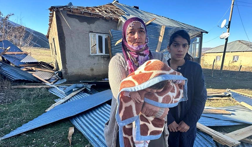 Yüksekovalı anne çocuklarıyla yaşam mücadelesi veriyor