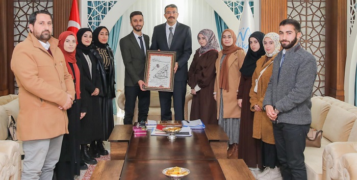 Çukurca Kuran Kursu Hocalarından  Vali Çelik’e Ziyaret