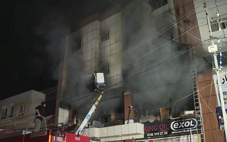 Acı Haber: Yangında 14 kişi hayatını kaybetti