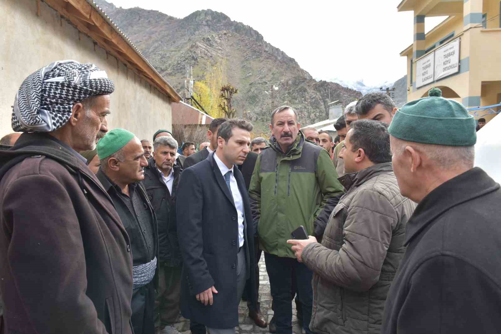 Vali Yardımcısı Karadağ'dan köy ziyareti