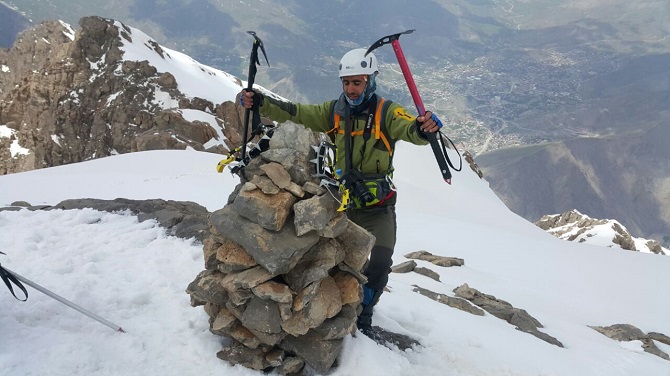 Hakkari Sümbül dağına böyle çıktılar