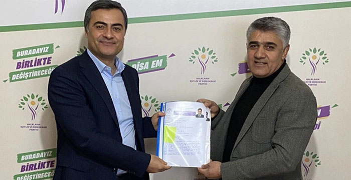 Van için aday adaylığı başvurusunda bulundu