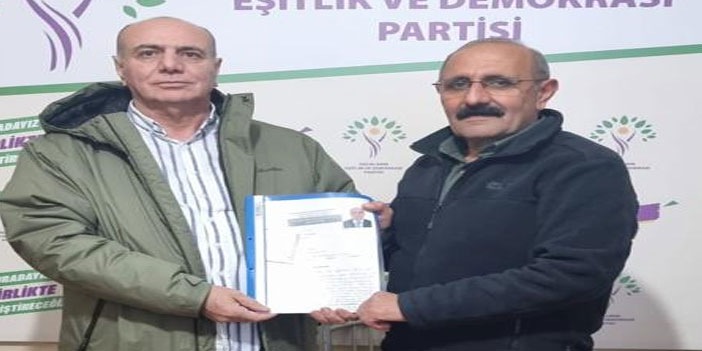 Hakkarili siyasetçi Van'da aday adayı oldu