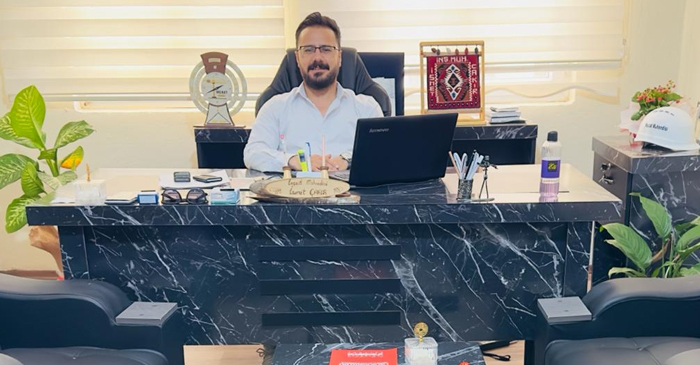İnşaat mühendisi İsmet Çakır'dan yeni yıl mesajı