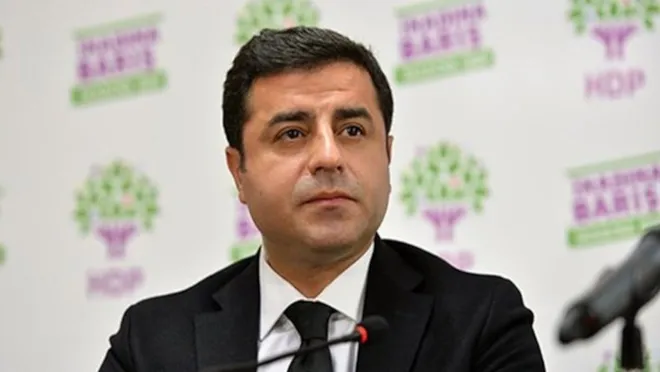 Demirtaş’tan Hakkari Çıkışlı “Kardeşlik Otobüsü” Önerisi