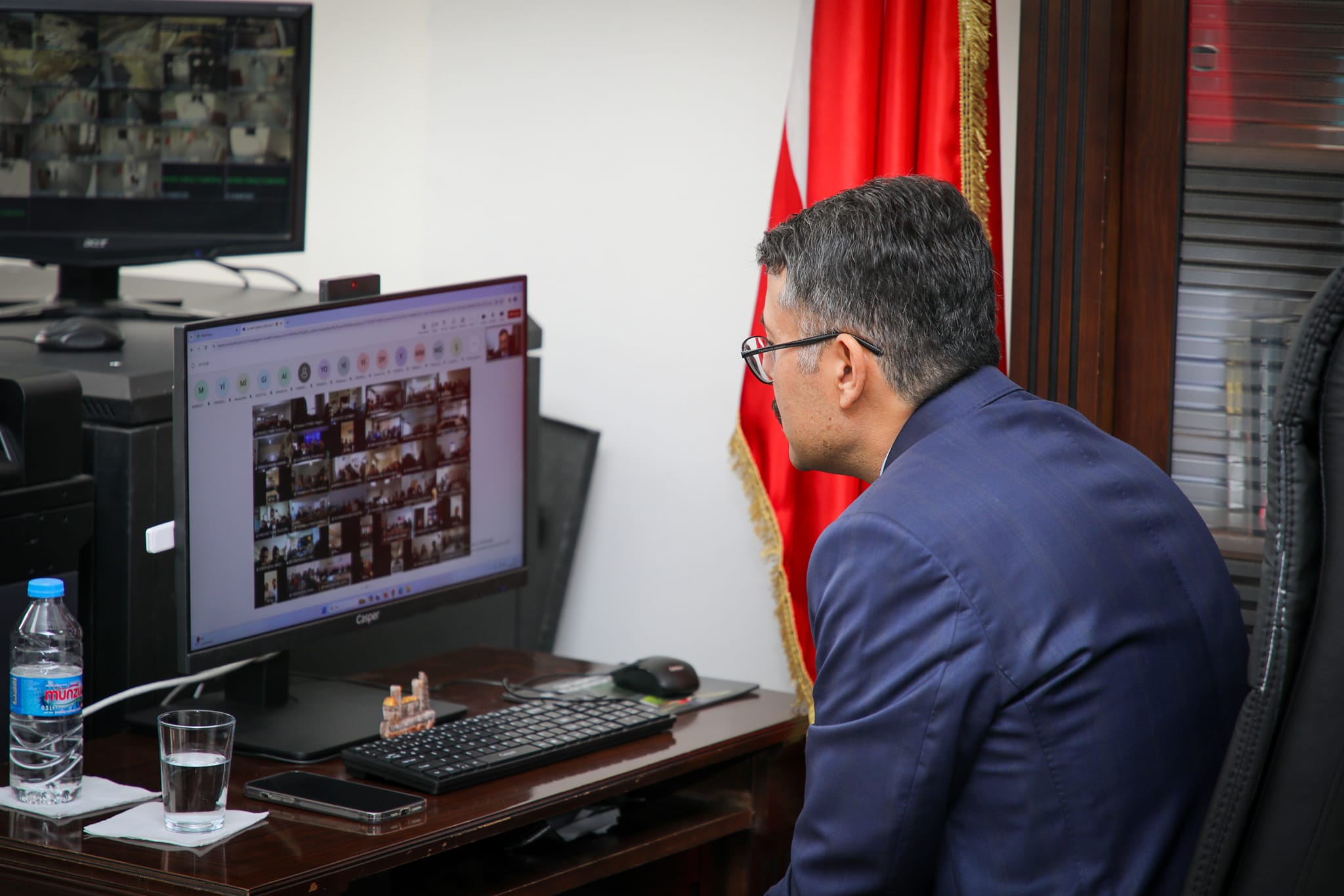 Hakkari Valisi Ali Çelik, 5 bin Öğretmene Seslendi
