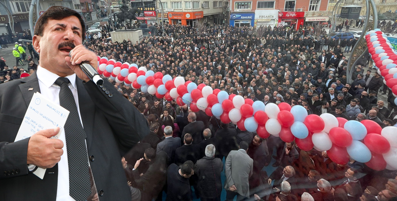 Başkan adayı Ölmez’i binler karşıladı!