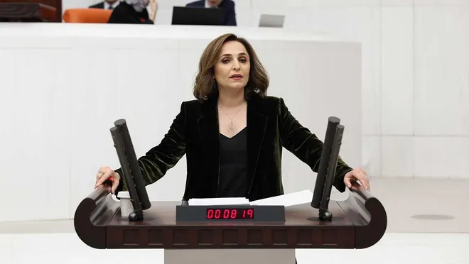 DEM Parti Sözcüsü Ayşegül Doğan: Cumhurbaşkanı Erdoğan Kürt illerini tamamen kaybetmiş durumda