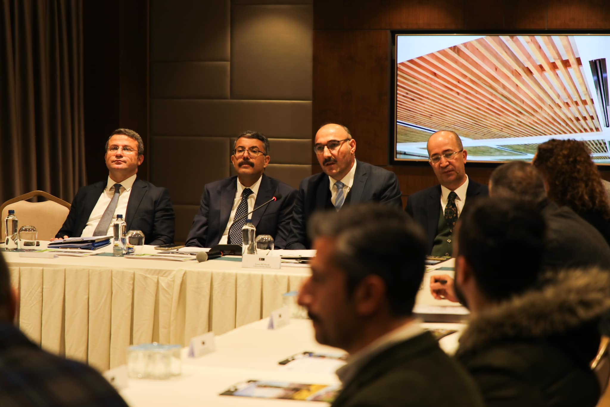 Yüksekova’da Katı Atık Toplantısı