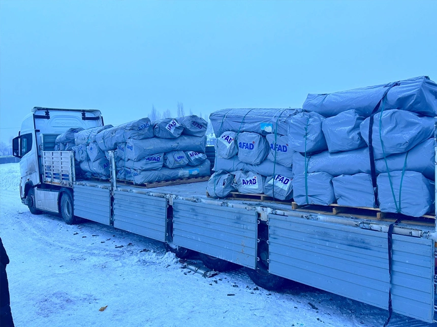 Hakkari'ye 10 bin Deprem çadırı!