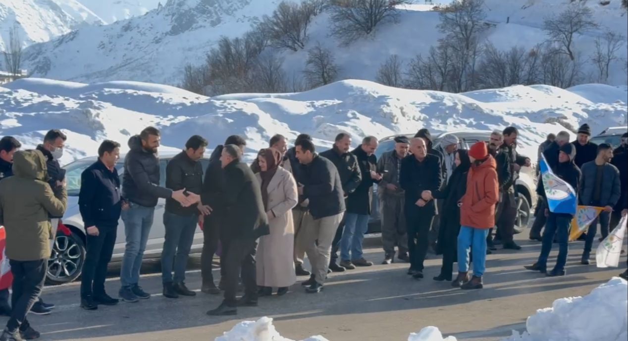 Dem Parti Şemdinli adayları için karşılama töreni