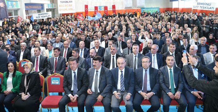 Ak Parti Hakkari'de aday tanıtım toplantısı düzenlendi