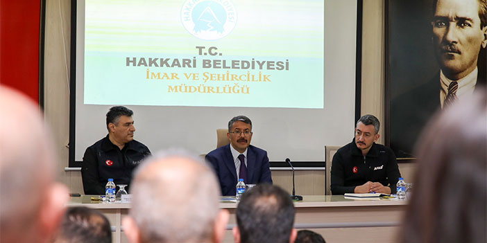 Hakkari'de depreme hazırlık toplantısı