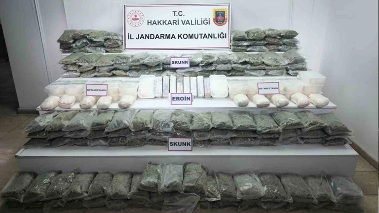 Yüksekova'da 109 kilo uyuşturucu ele geçirildi