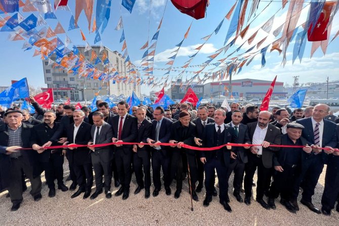 Ak Parti Yüksekova Seçim Bürosu açıldı