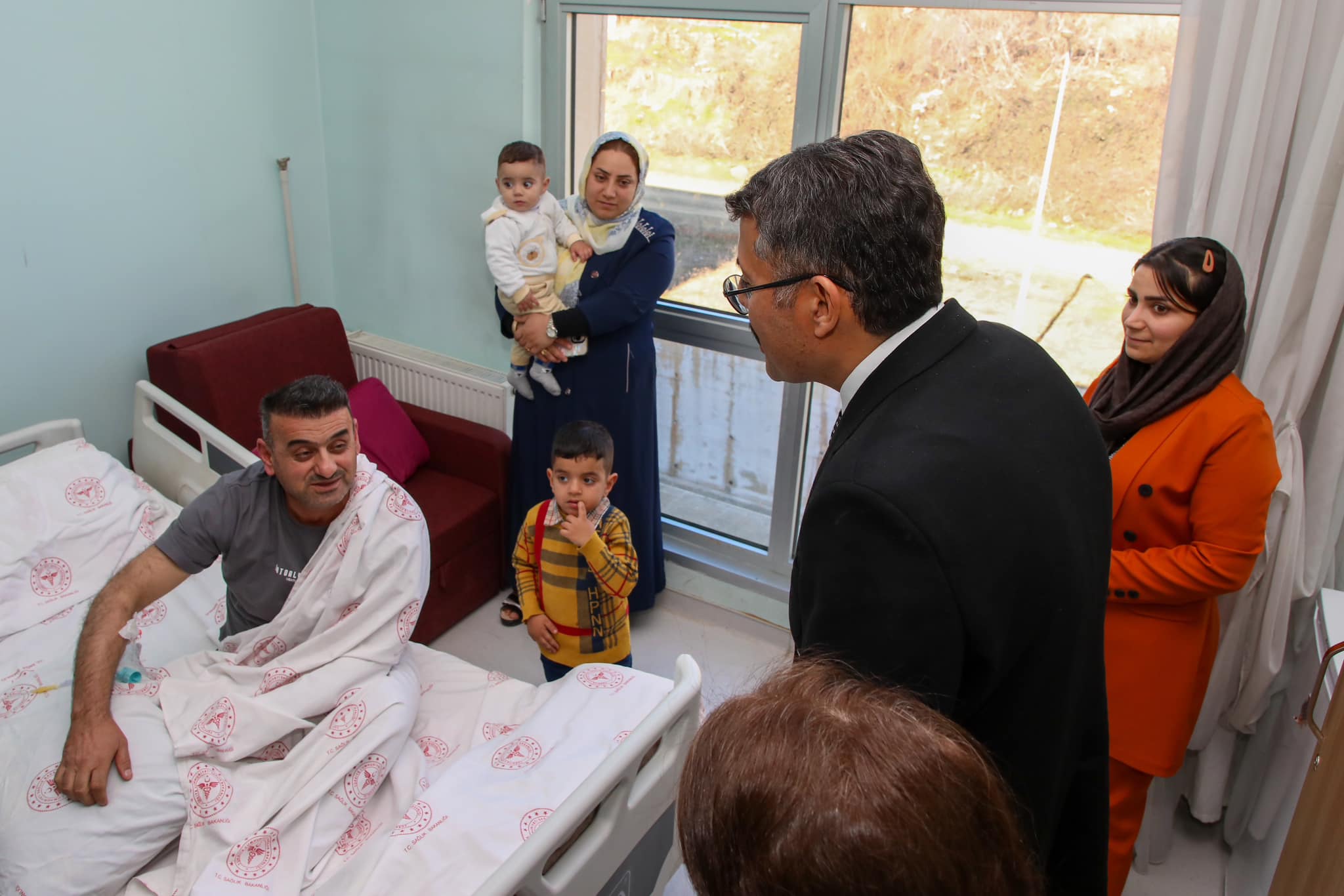 Vali Ali Çelik, Derecik ilçesinde ziyarette bulundu