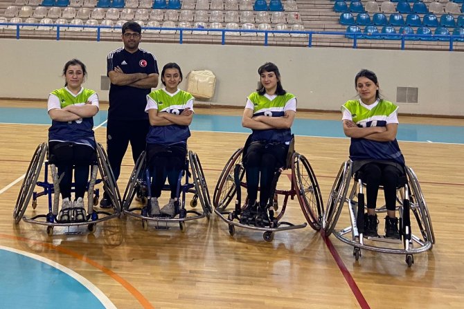 Sümbül engelliler çeyrek finale yükseldi