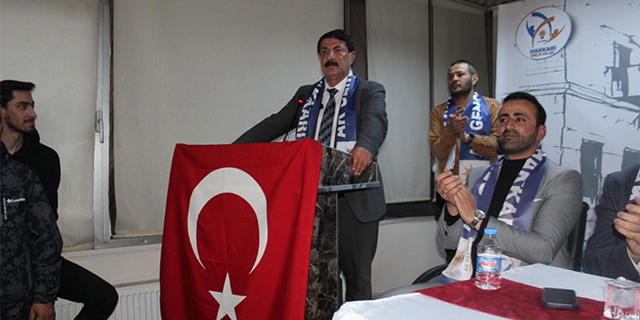 Belediye başkan adayı Ölmez, gençlerle bir araya geldi